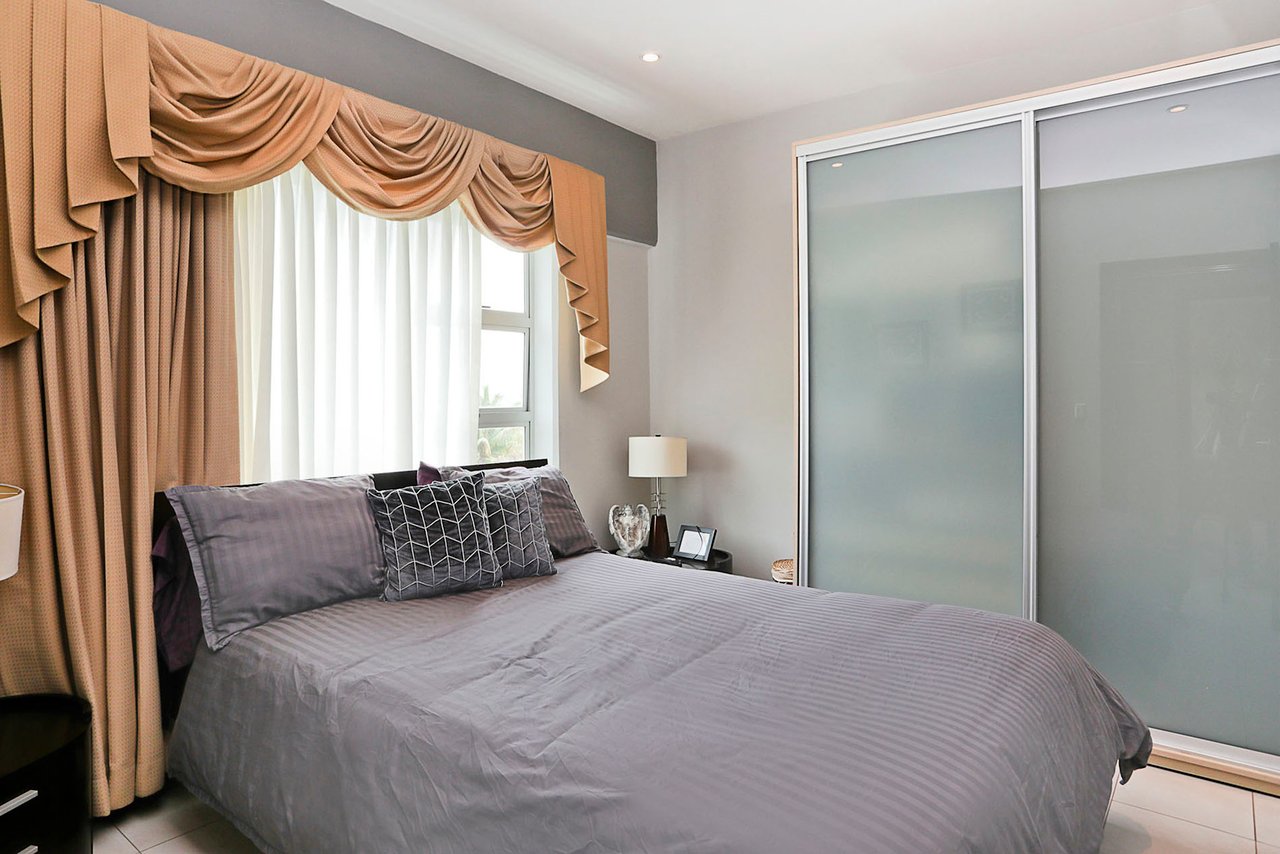 Panoramic View Furnished Condo, Escazu, San Jose