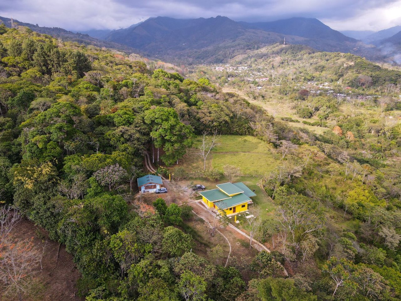 Modern Riverfront Acreage Home, Perez Zeledon, San Jose