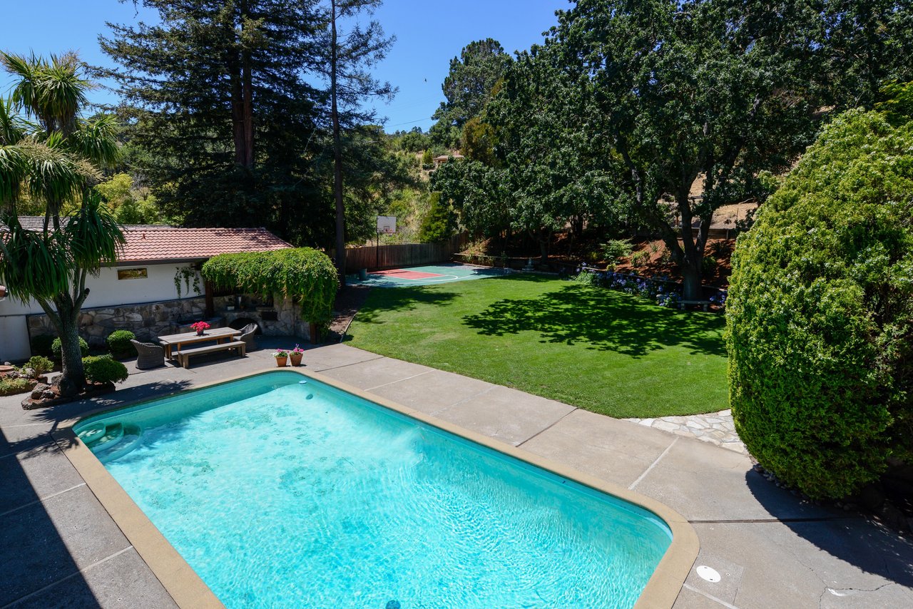 701 Butterfield Road, San Anselmo