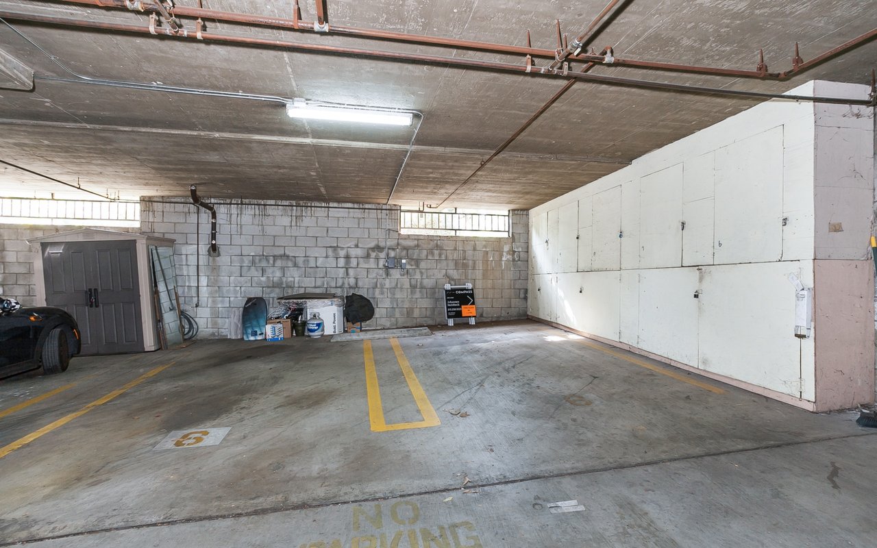 2300 Duane St, #6