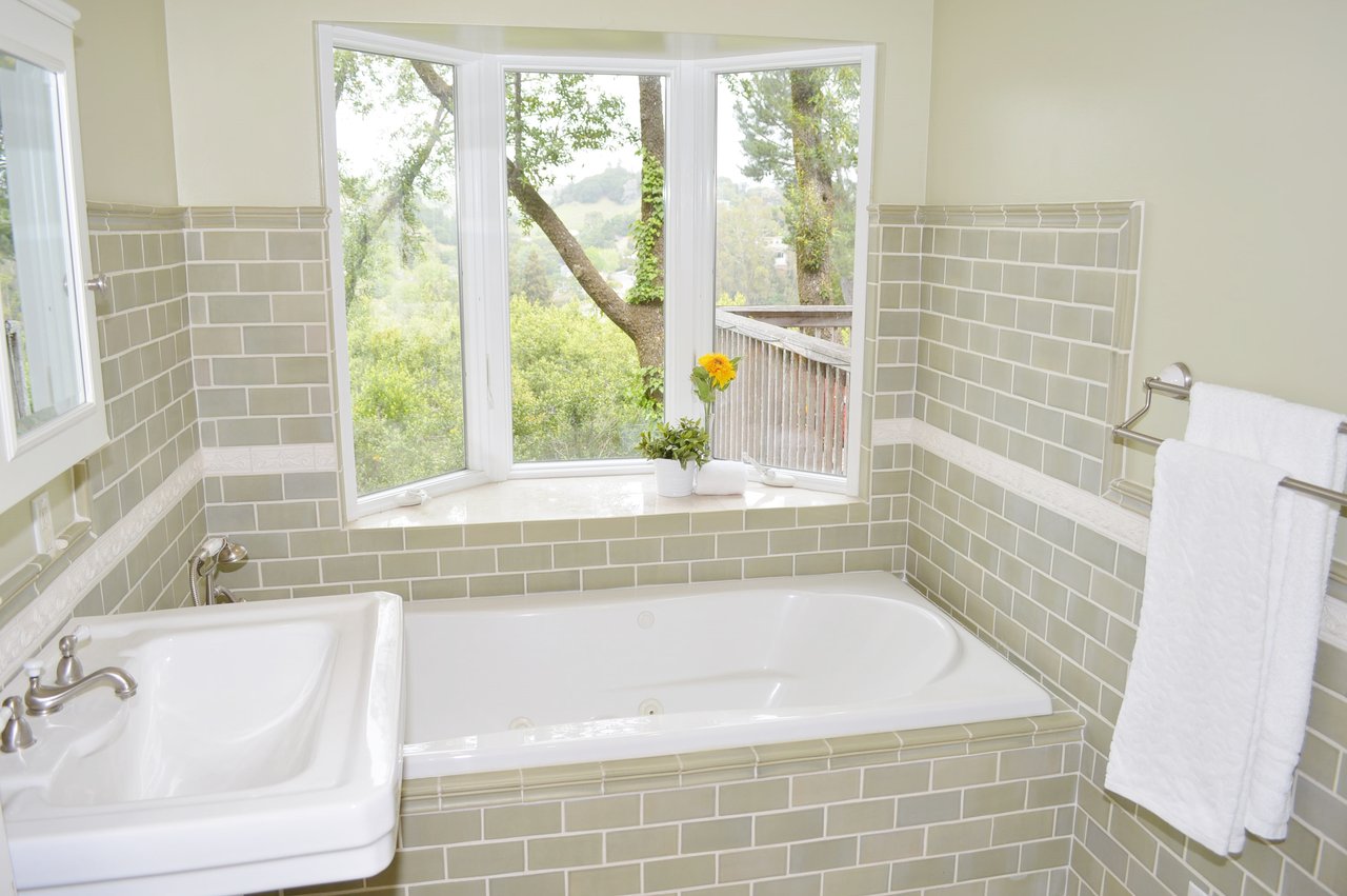 105 Spring Grove Avenue, San Anselmo