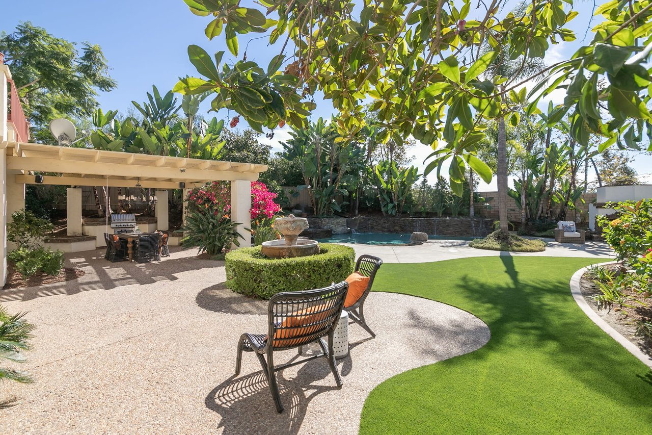 5163 Greenwillow Lane