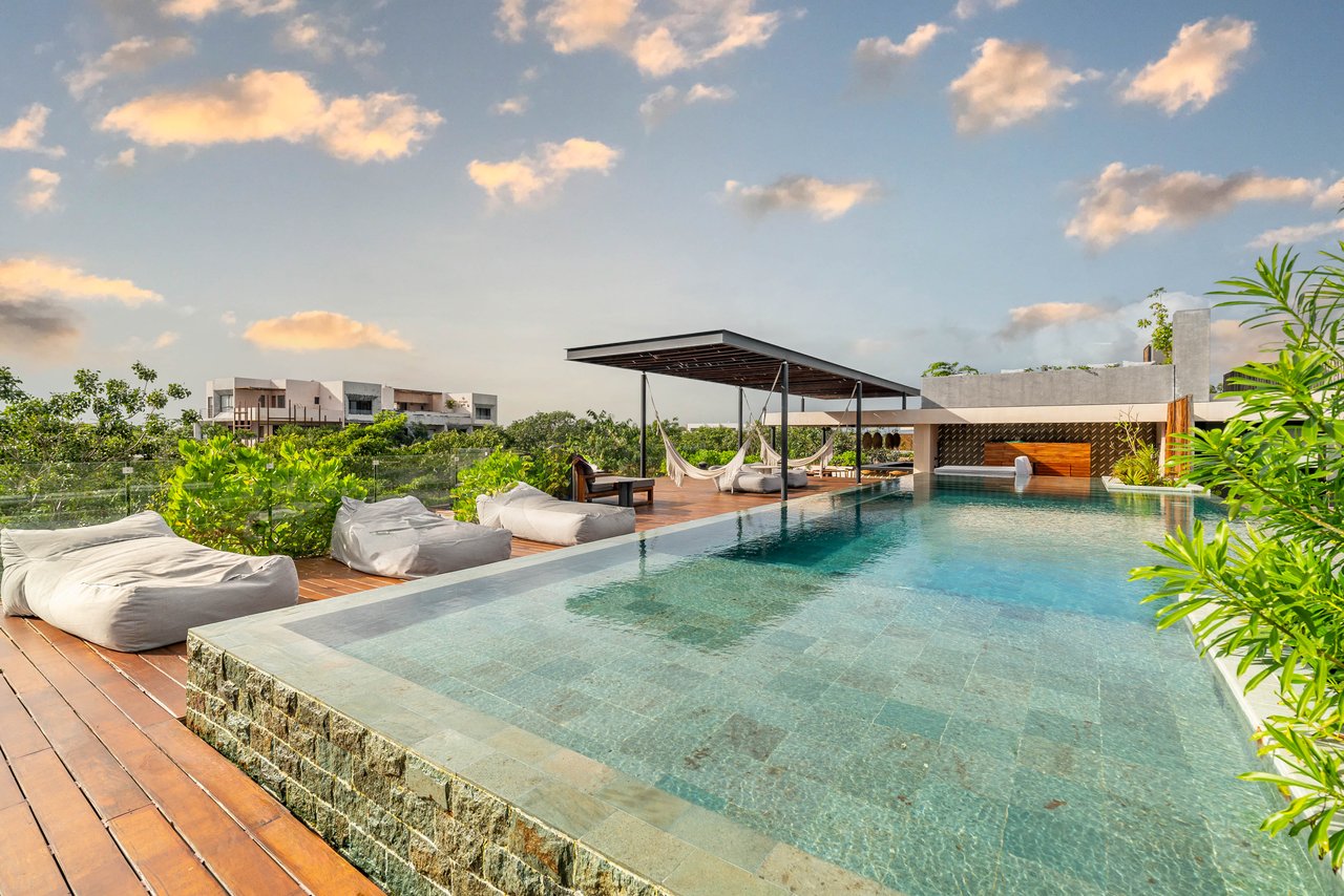 Luxury Furnished Studio with Rooftop & Pool | Miraluna Aldea Zama