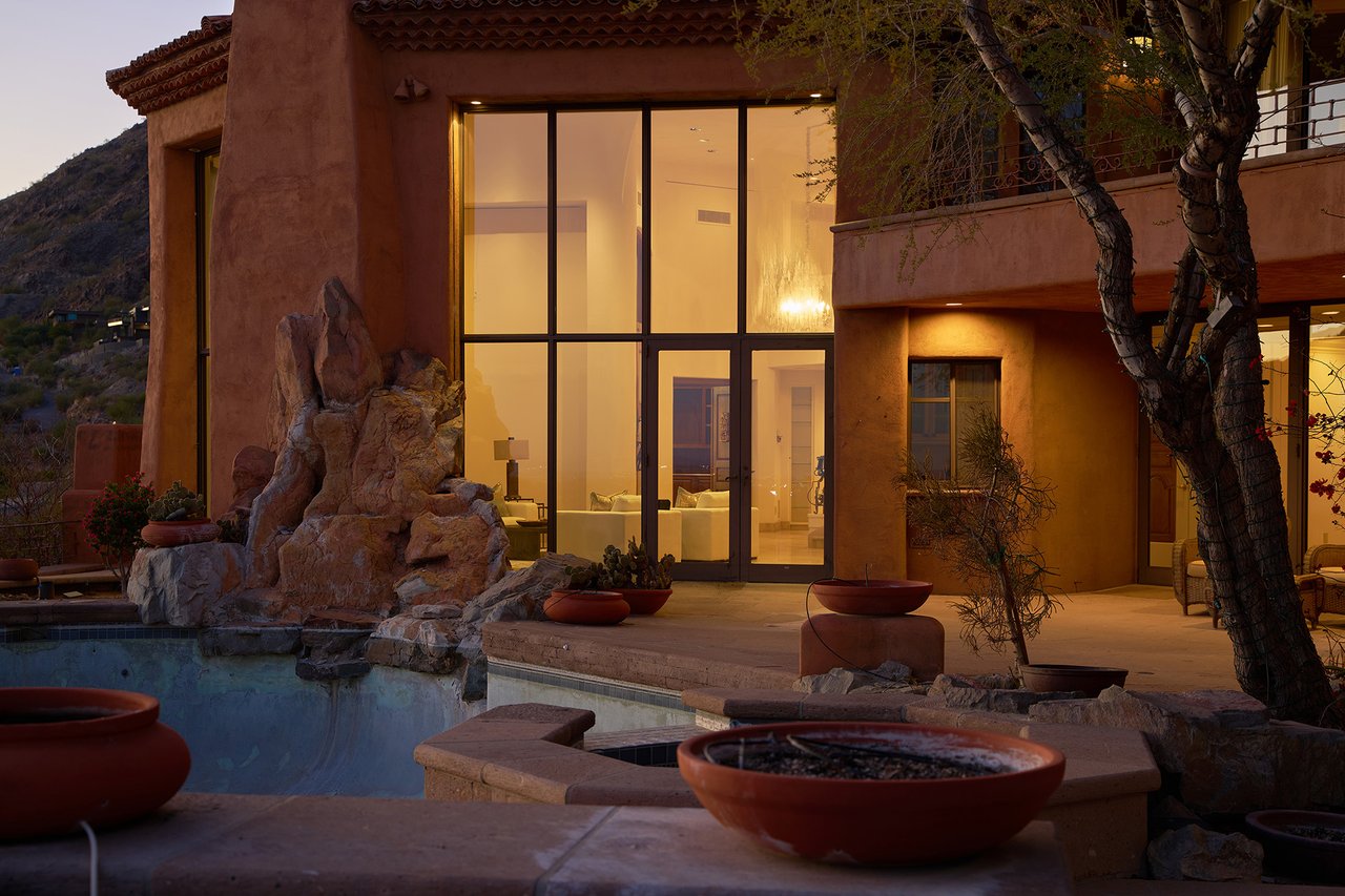 6020 E INDIAN BEND Road