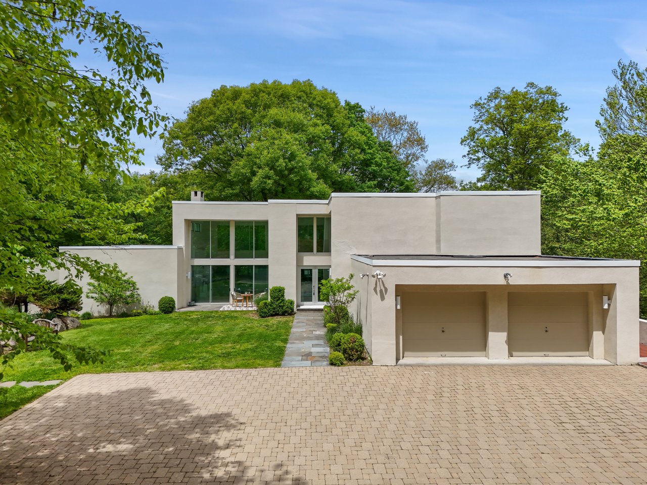 71 Old Stone Hill Road