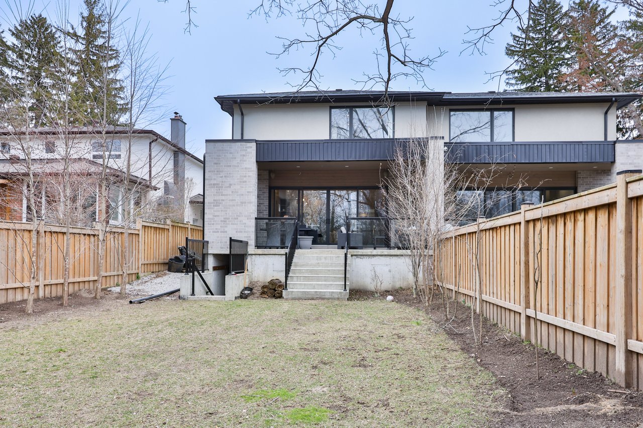 1176 Kane Road