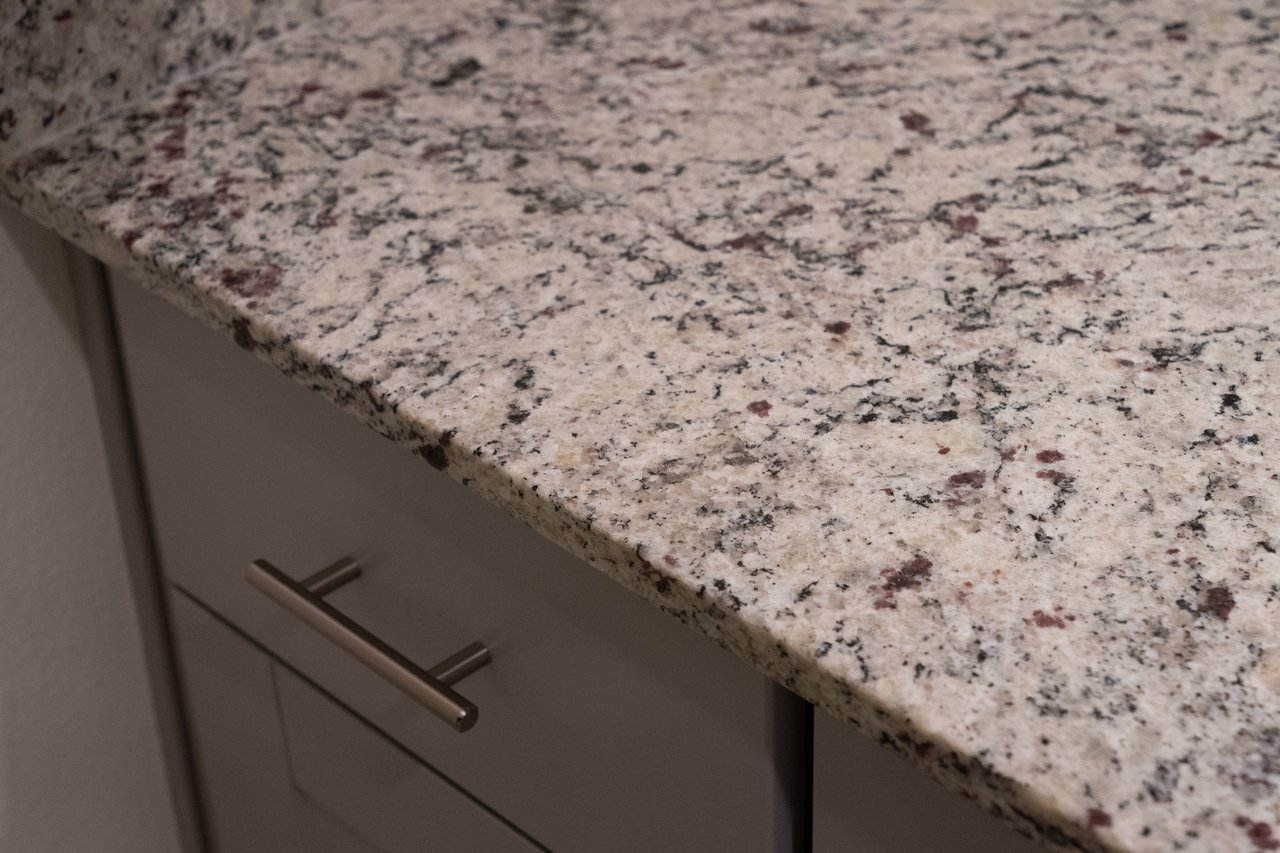 10983 Cambridge Lakes Ave