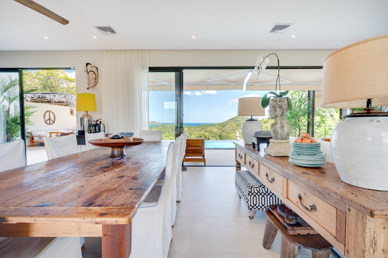 Casa Dos Lunas | Private Estate with Panoramic Ocean Views