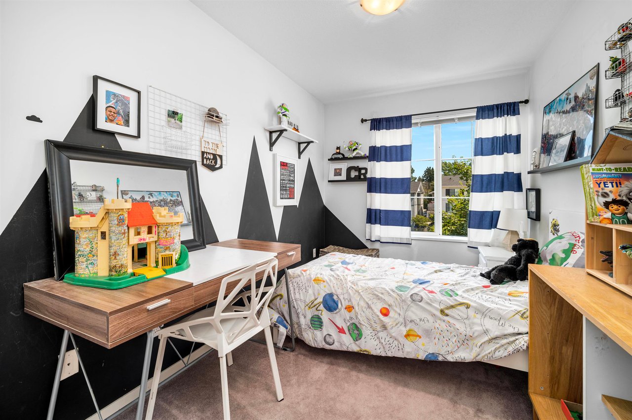 17-8385 Delsom Wy