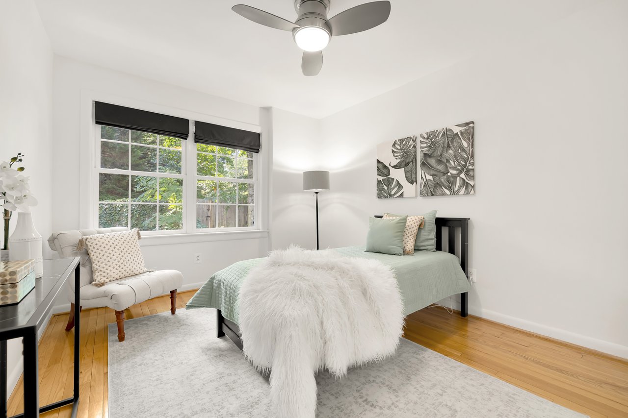 3646 Alton Pl NW - North Cleveland Park