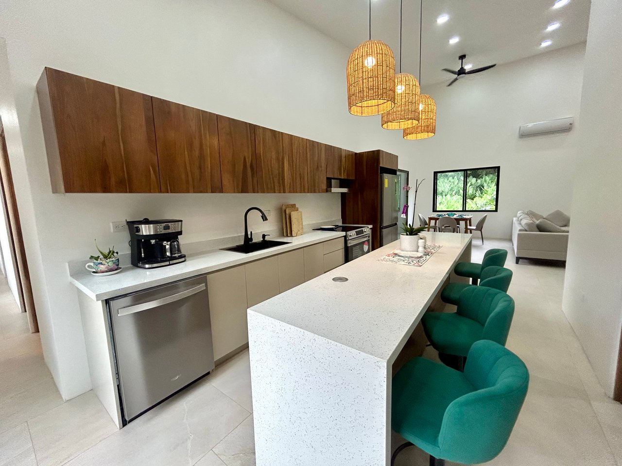 Casa Jardines – 3 Bedrooms, 2 Bathrooms, Brand-New with Pool