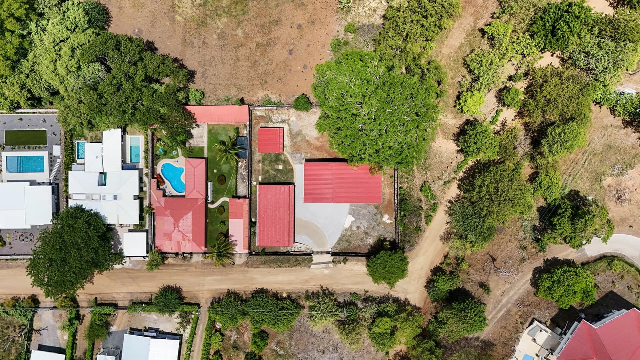 Your Costa Rican Retreat with Room to Grow in Playas del Coco