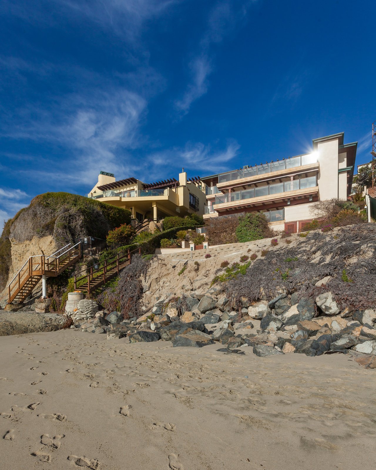 17 Lagunita Dr