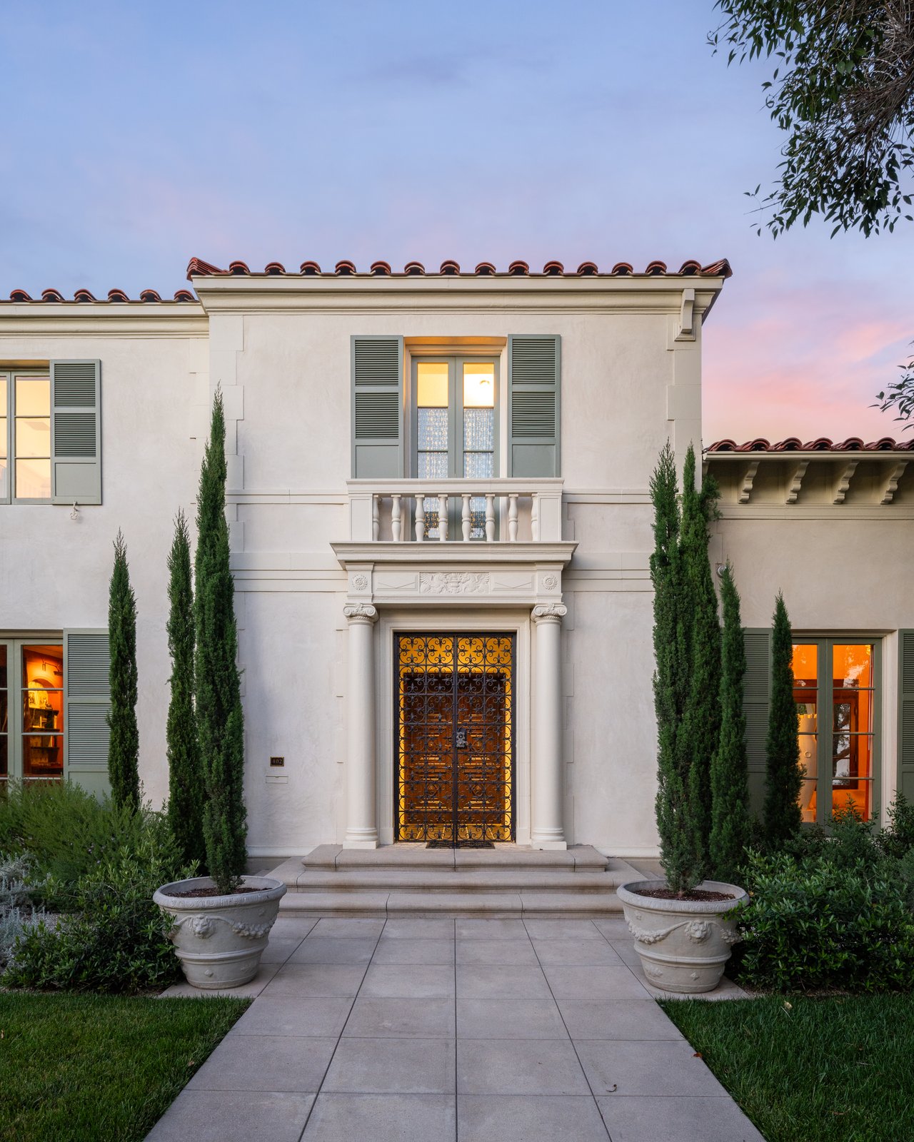402 S Las Palmas Ave, Hancock Park