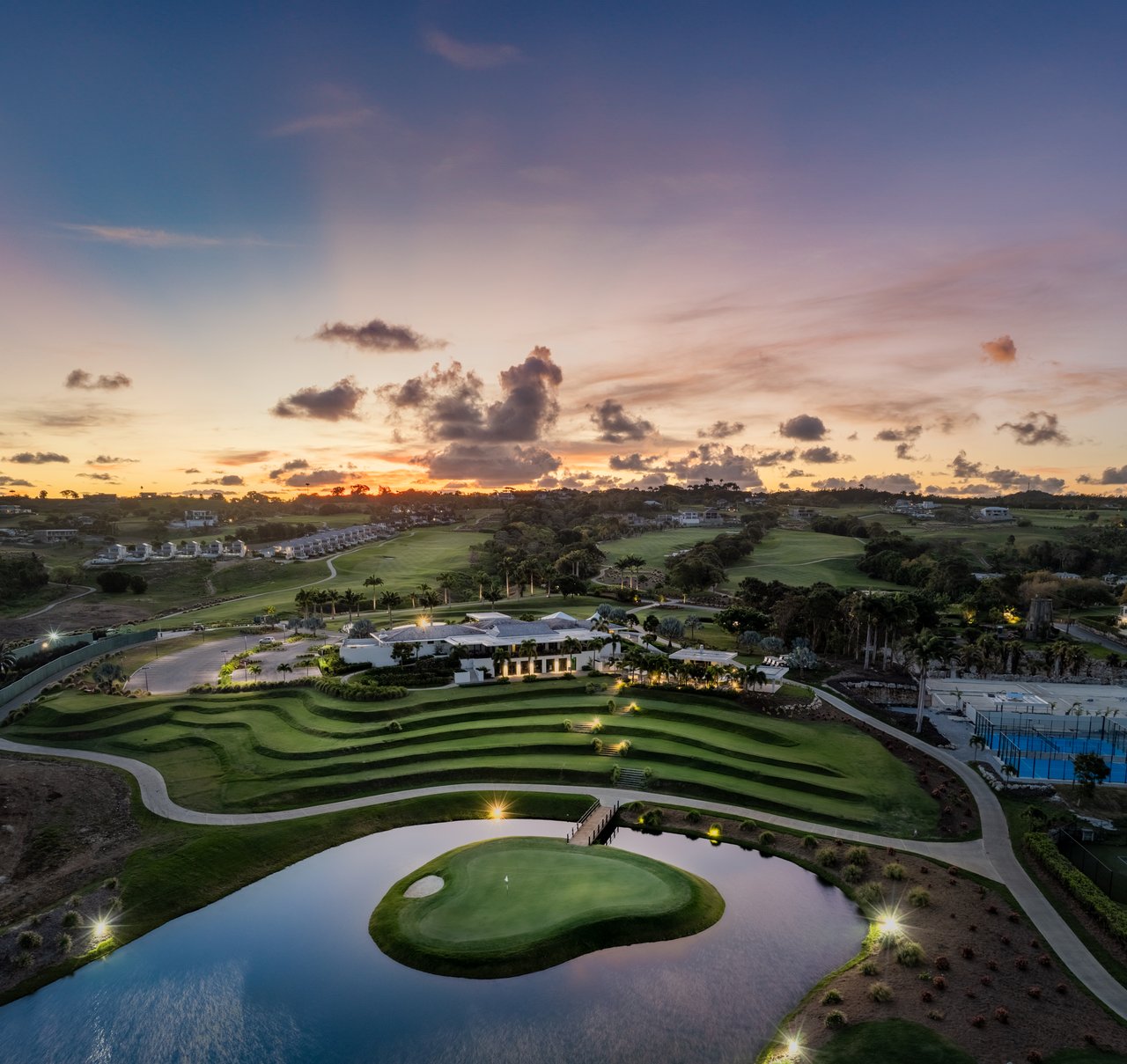 Golf Course Homes