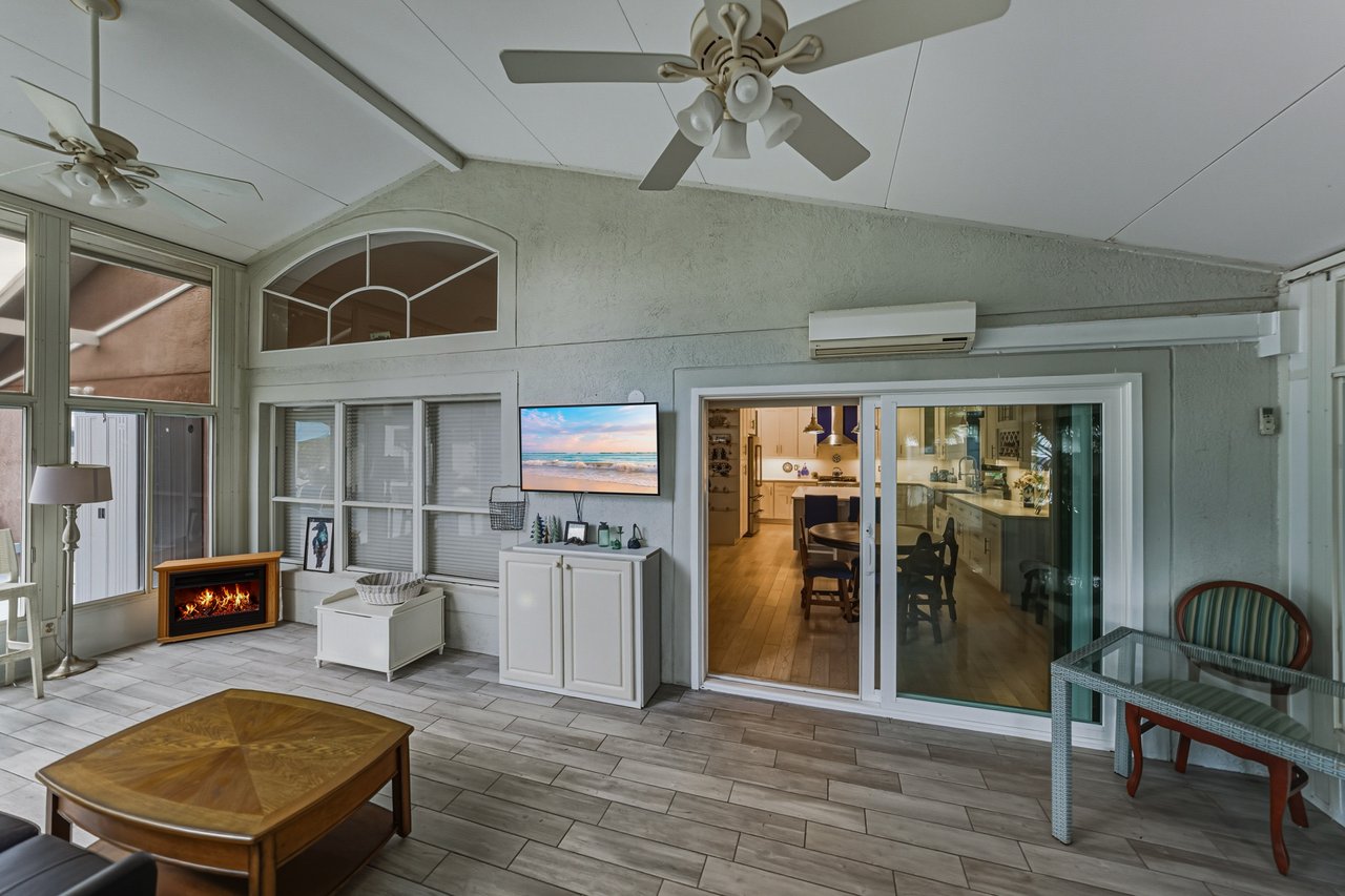 5240 NEW BRITTANY LN