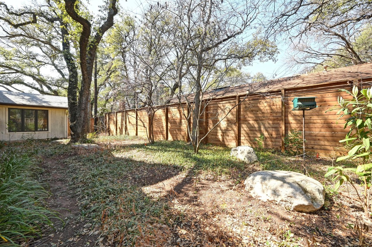 8504 Tallwood Dr, Austin, Texas 78759