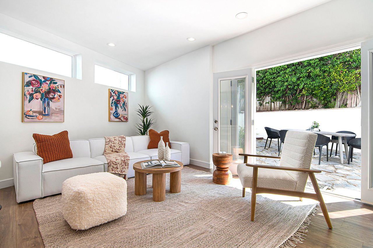 8155 Willow Glen Rd.