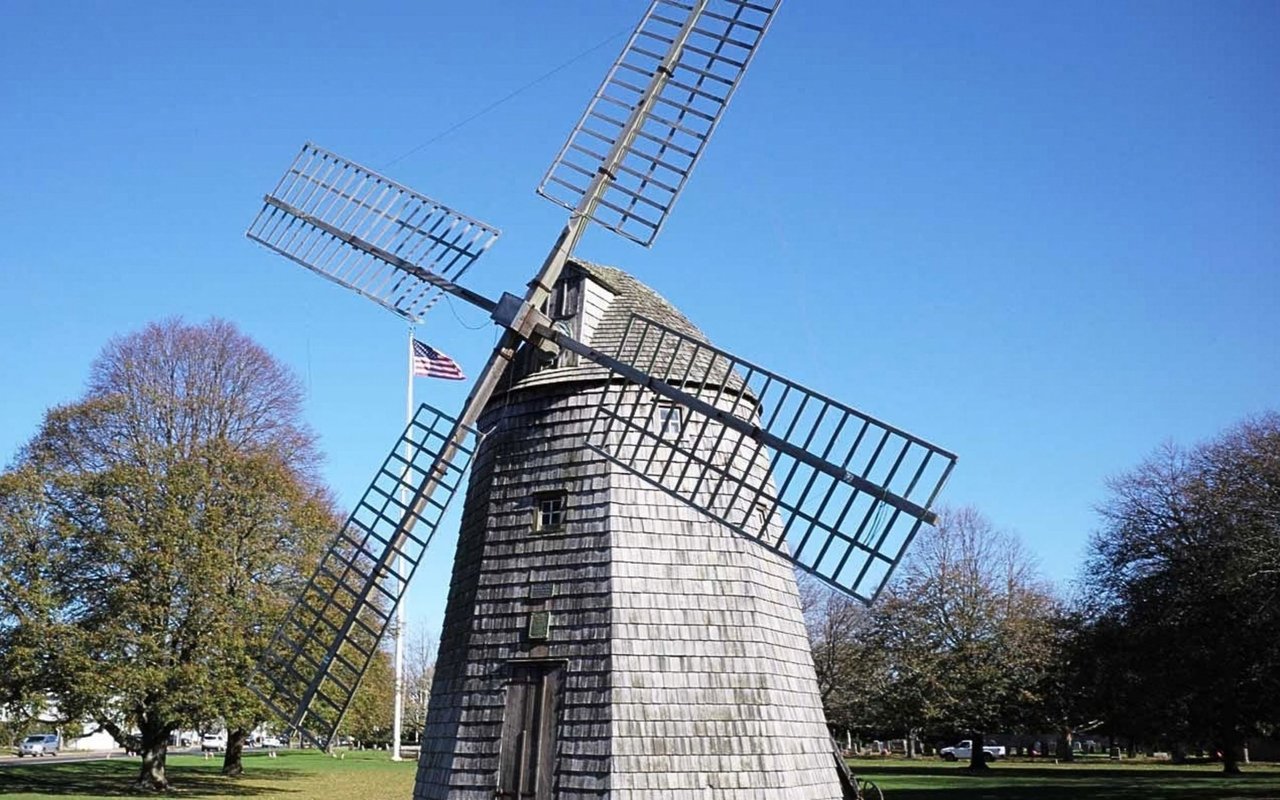 Water Mill's Windmill Has Its Arms Back For The First Time In Nearly 40 Years