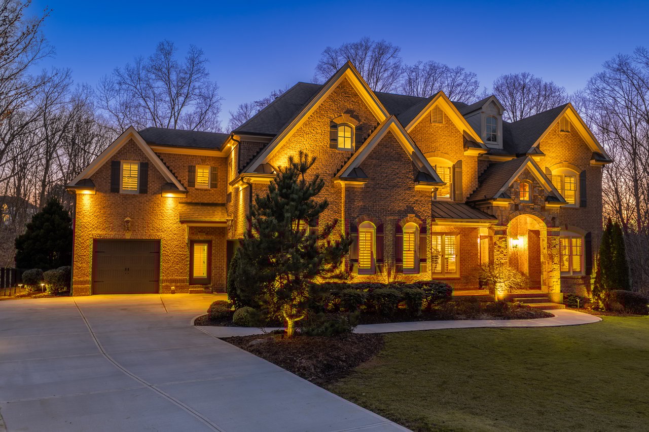 16750 Quayside Drive