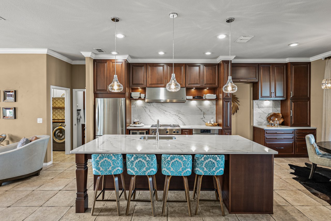 13247 THOROUGHBRED DR