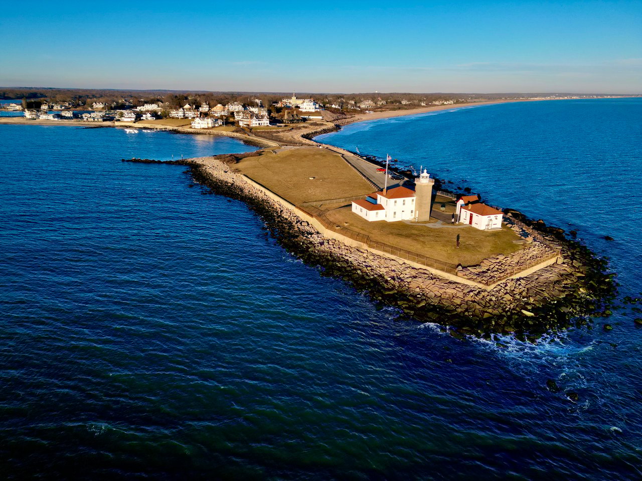 Watch Hill Beachfront Real Estate: How to Find the Right Agent, Listings, and Local Expertise cover