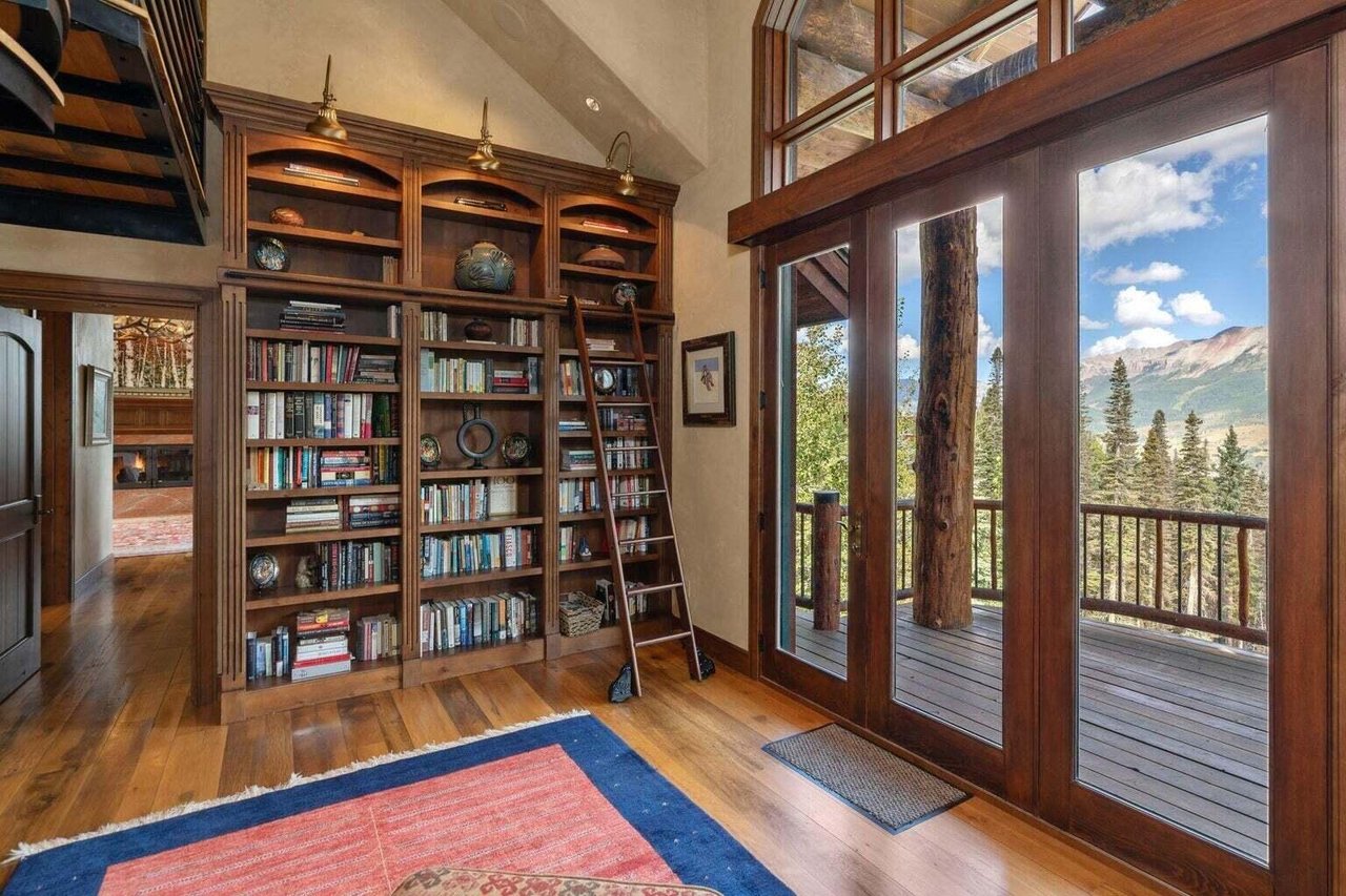 120 Prospect Creek Dr