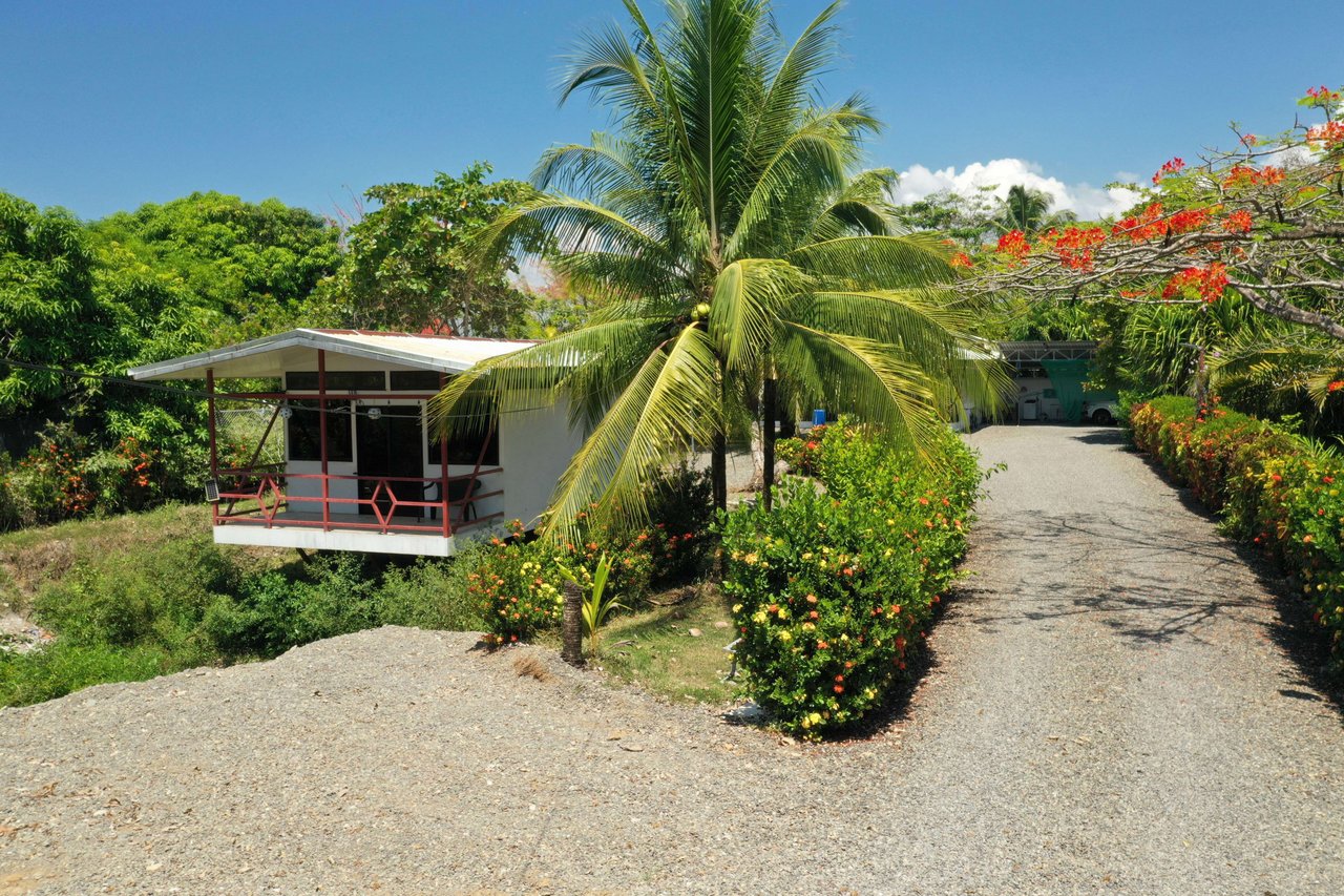 Playa Bandera 2 houses and additional land , 5 minutes from Beach!