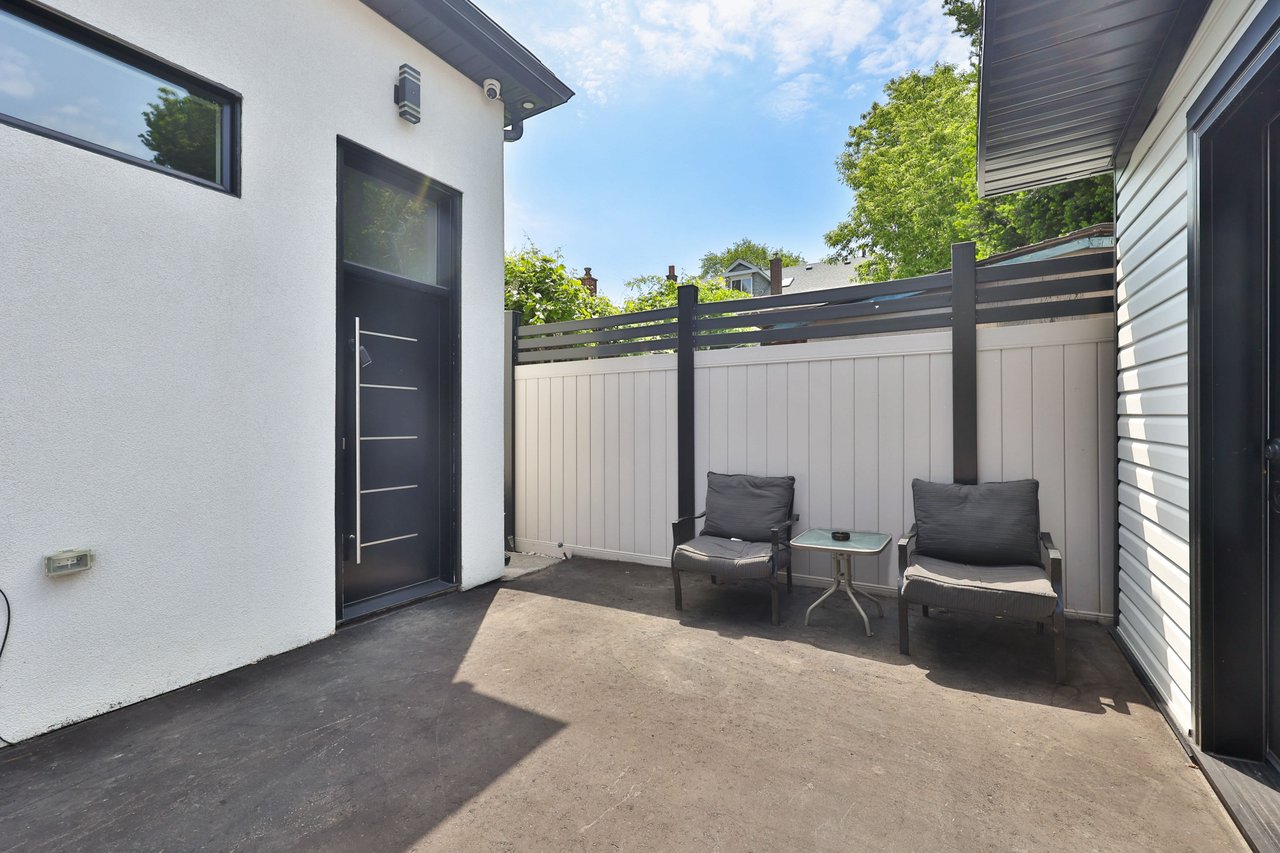 172 Royal York Rd