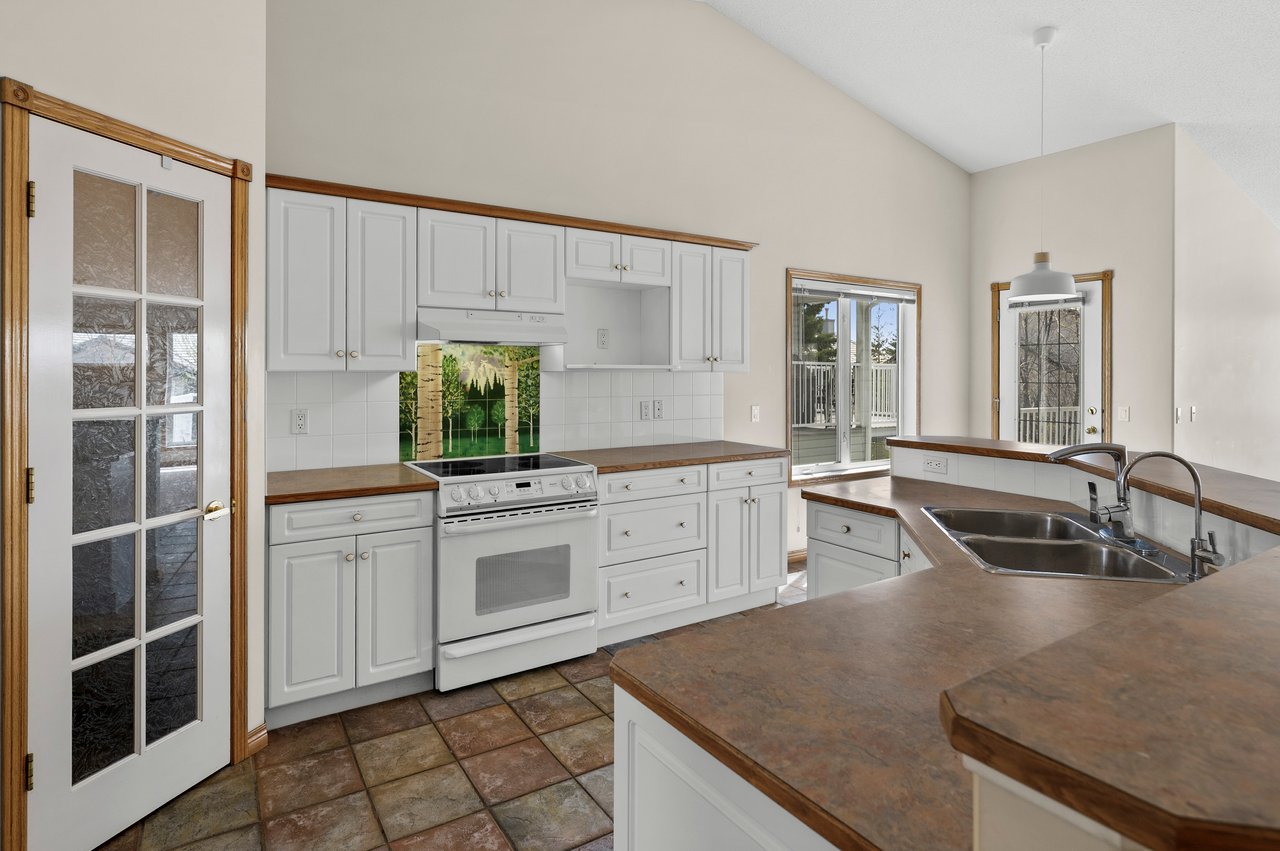 122 Rocky Ridge Villas NW