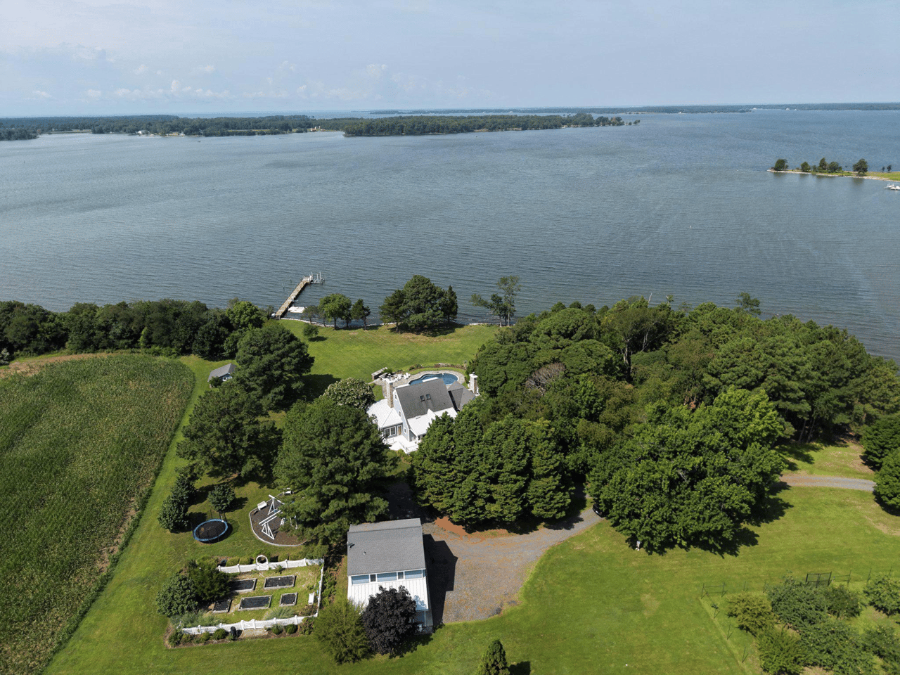 7116 Pea Neck Road