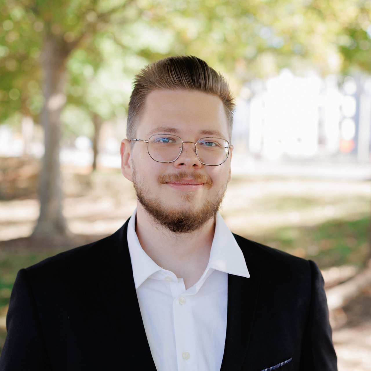 Oleksii Shulha Charlotte, NC Real Estate Agent Headshot