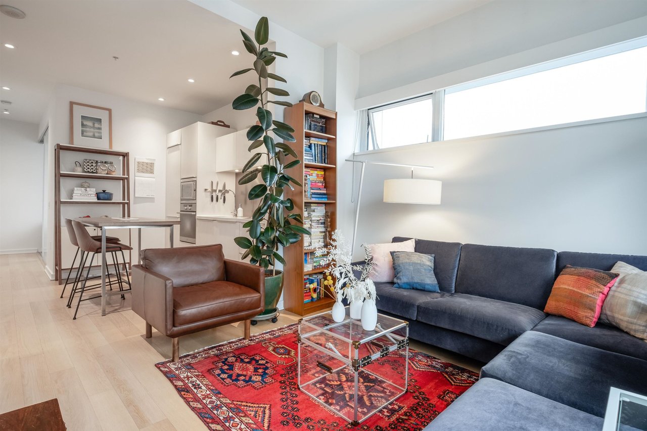123 W 1st Ave, #710