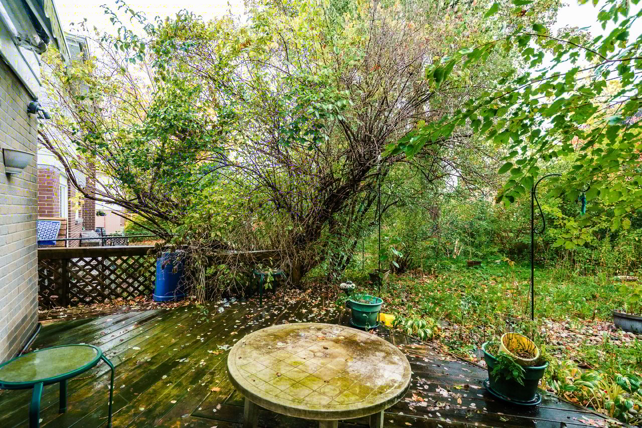 22 Rothsay Rd