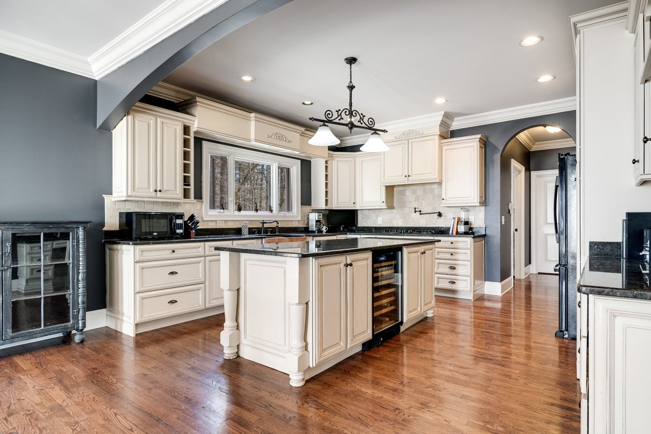 5432 Parker Branch Rd