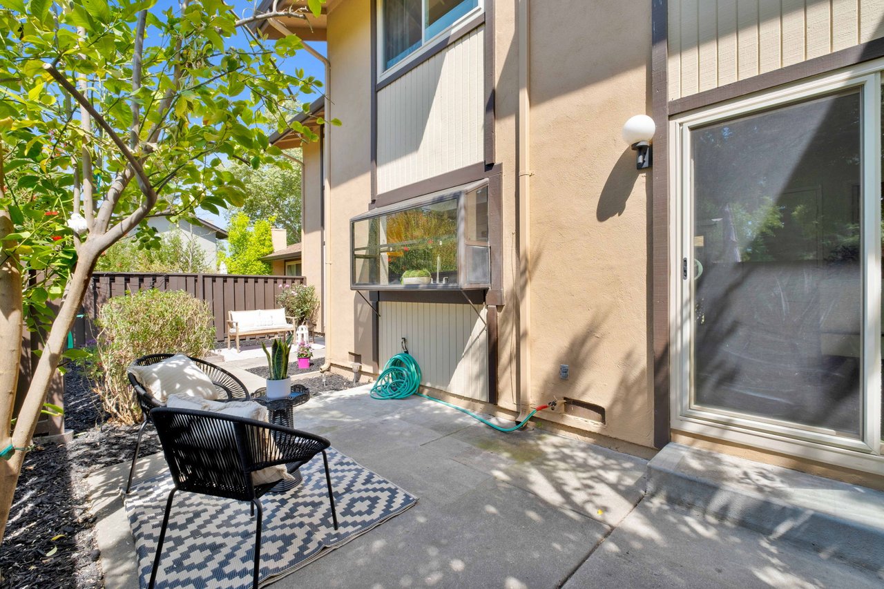 1812 Countrywood Ct.