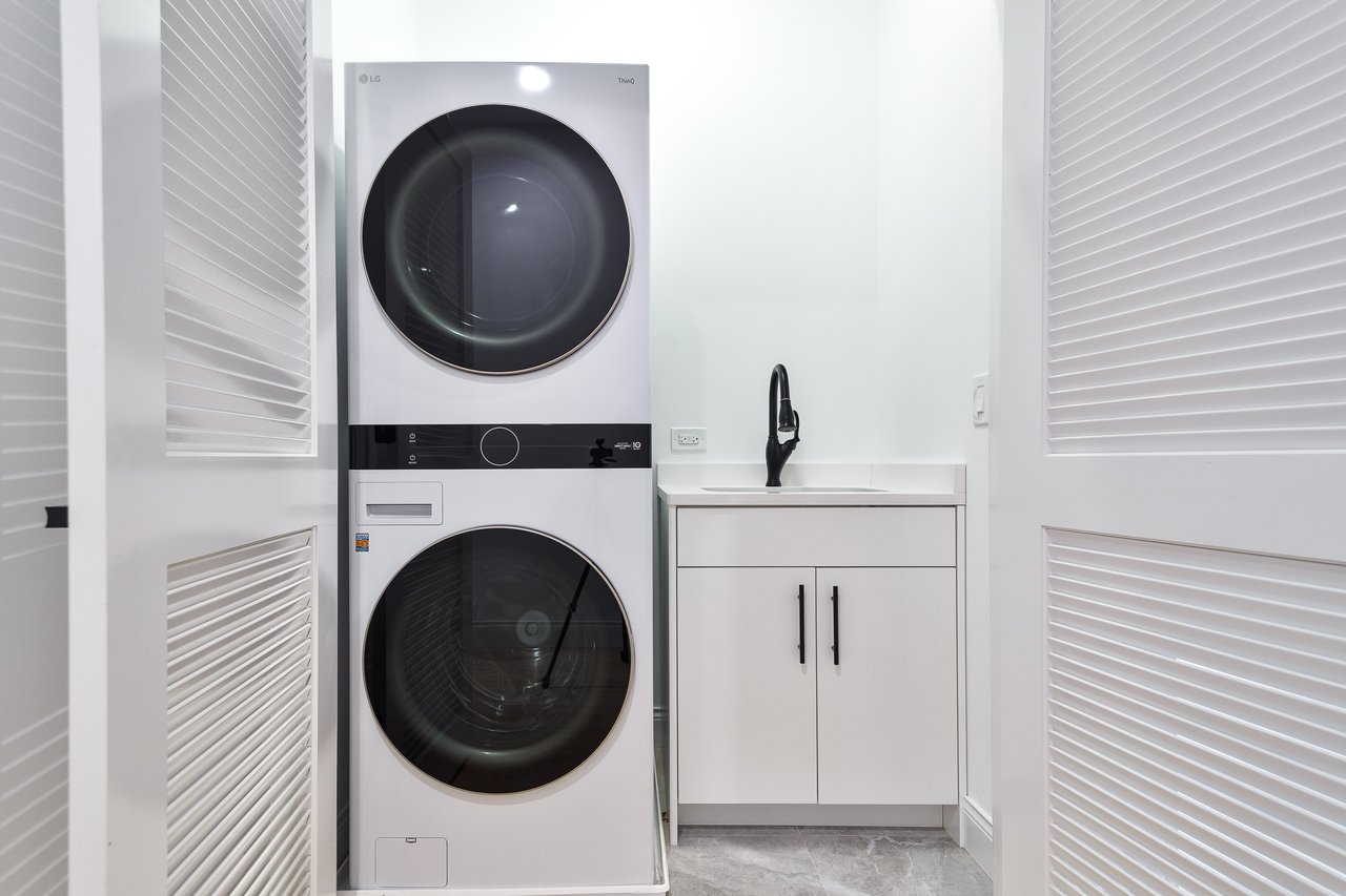5446 S Kimbark Avenue Unit 2