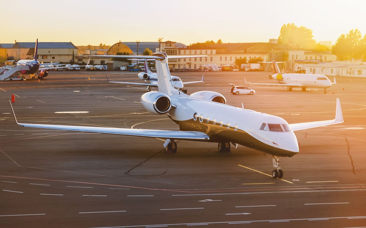 Airports & Easy Access