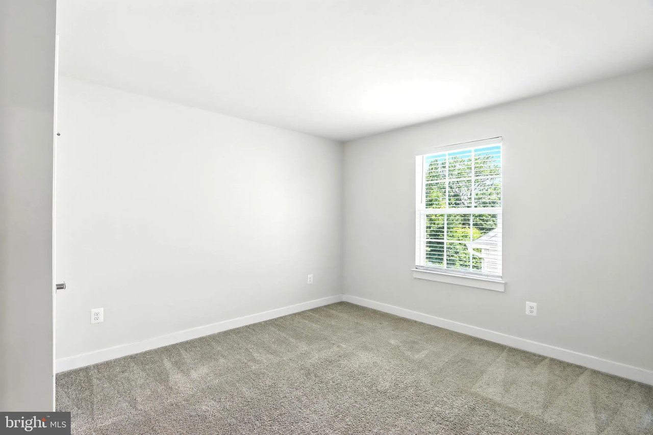 6015 Charles Henry Pl