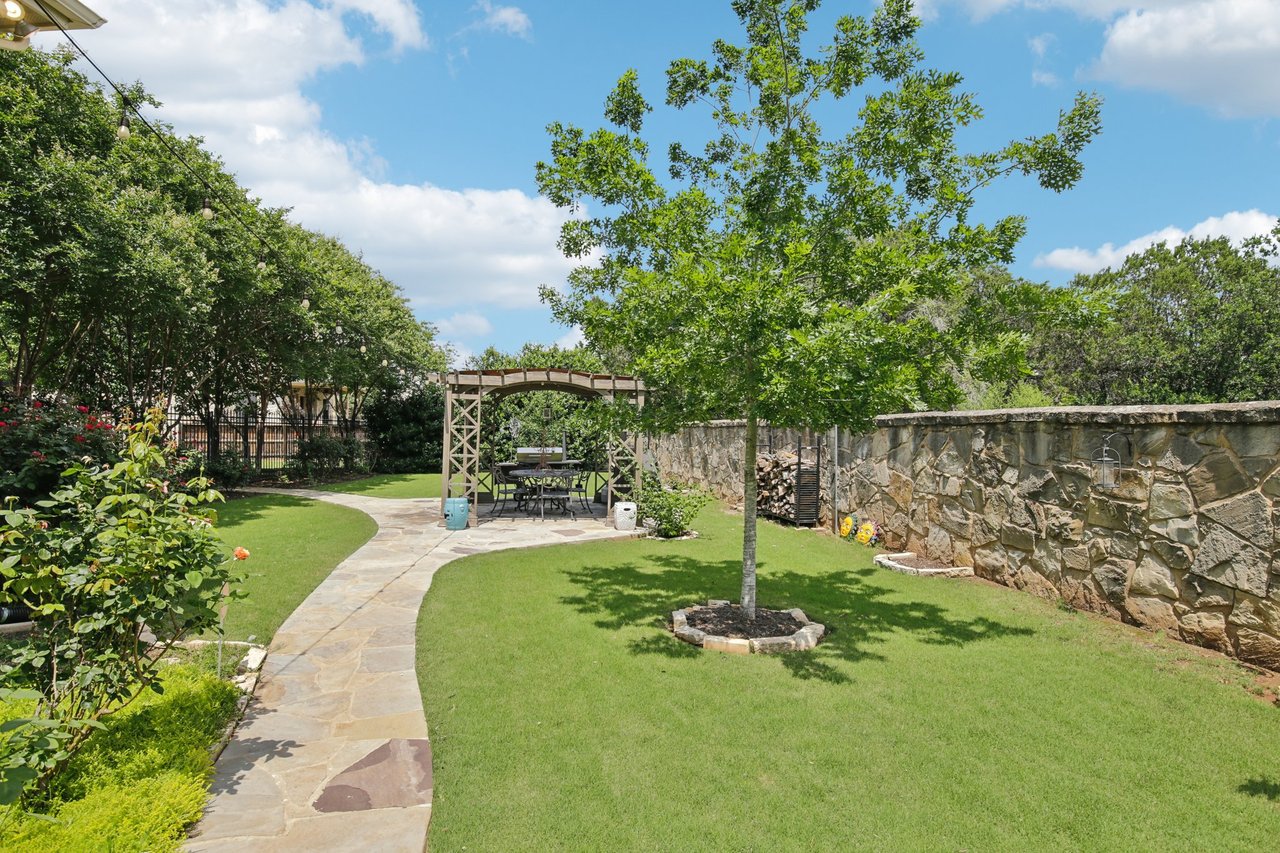 212 Arendes Dr