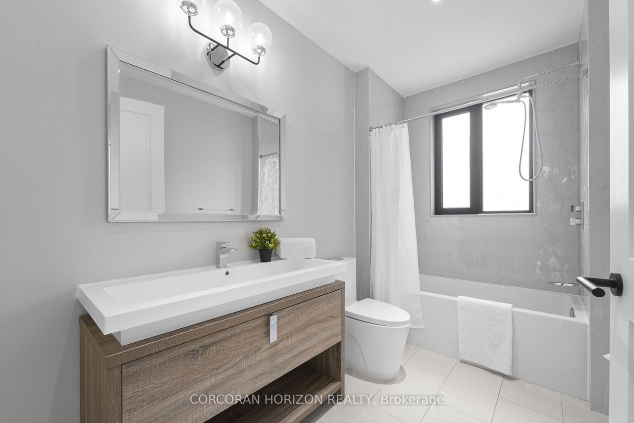 MIMICO LUXURY HOME