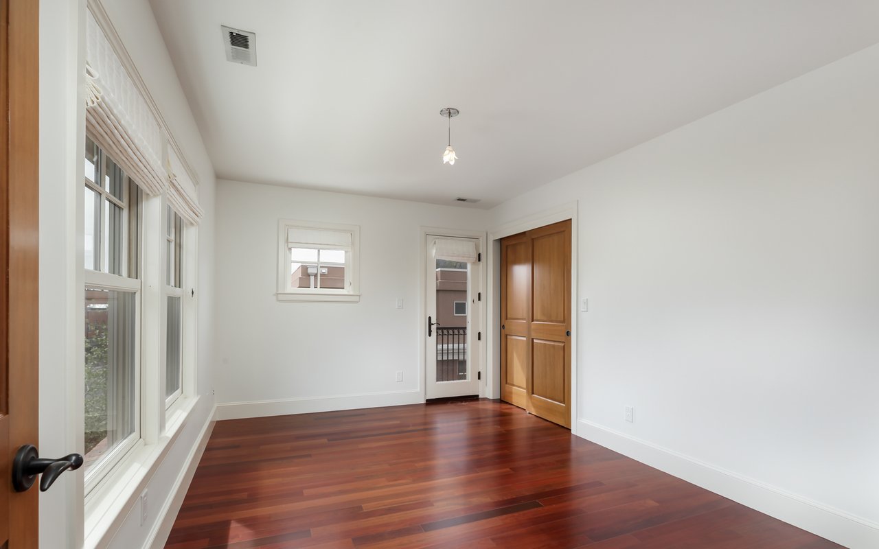 2125 11th Street