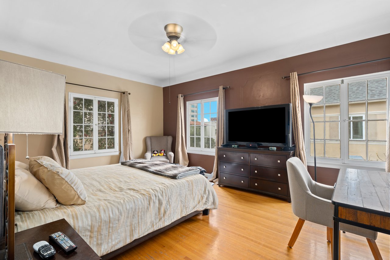 6427 Orange Street, Beverly Grove