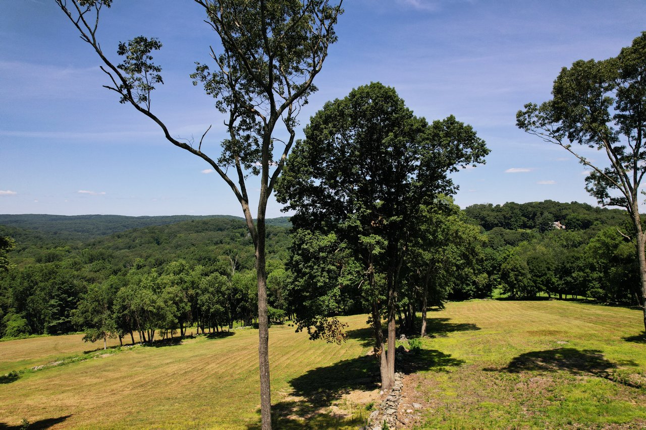 725 Croton Lake Road