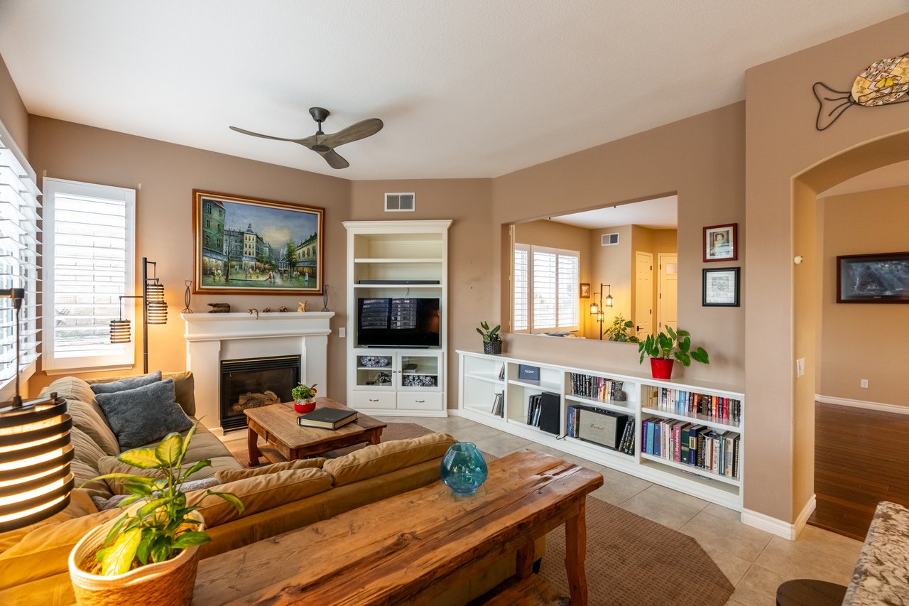 4501 Camino De Las Estrellas