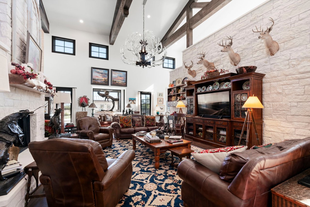 BAR TEN CREEK RANCH
