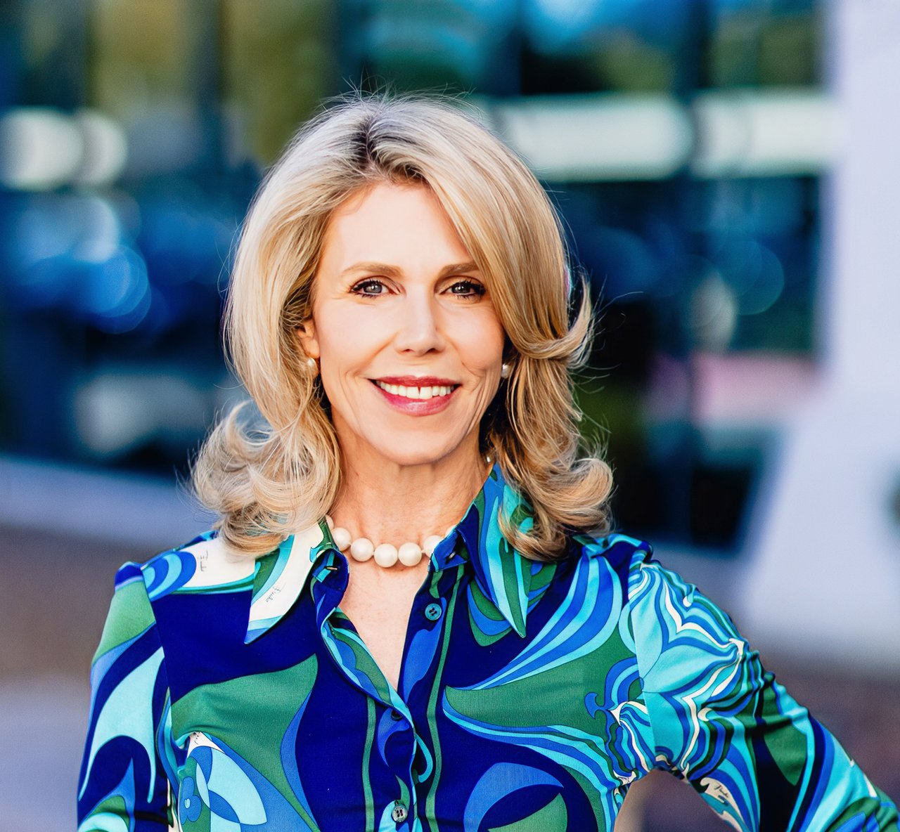 Colleen Olson Scottsdale, AZ Real Estate Agent Headshot