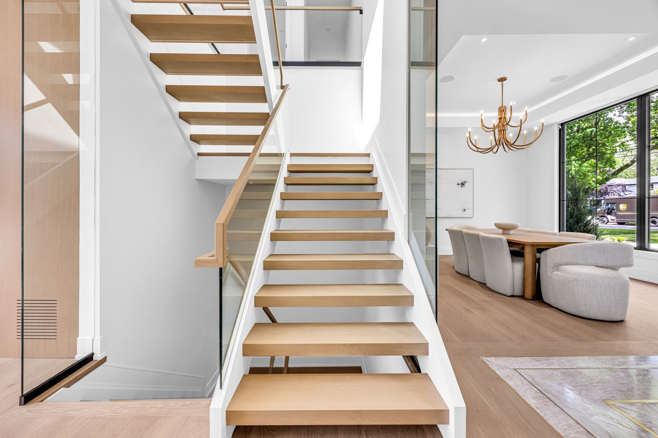 152 Third Line, Oakville