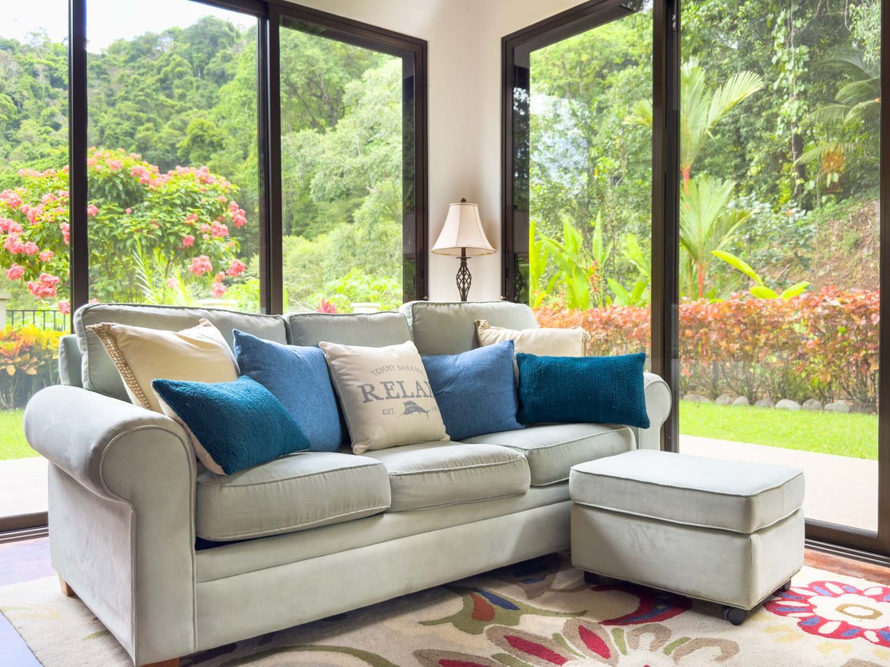 Luxury 3-Bedroom Waterfall-View Home
