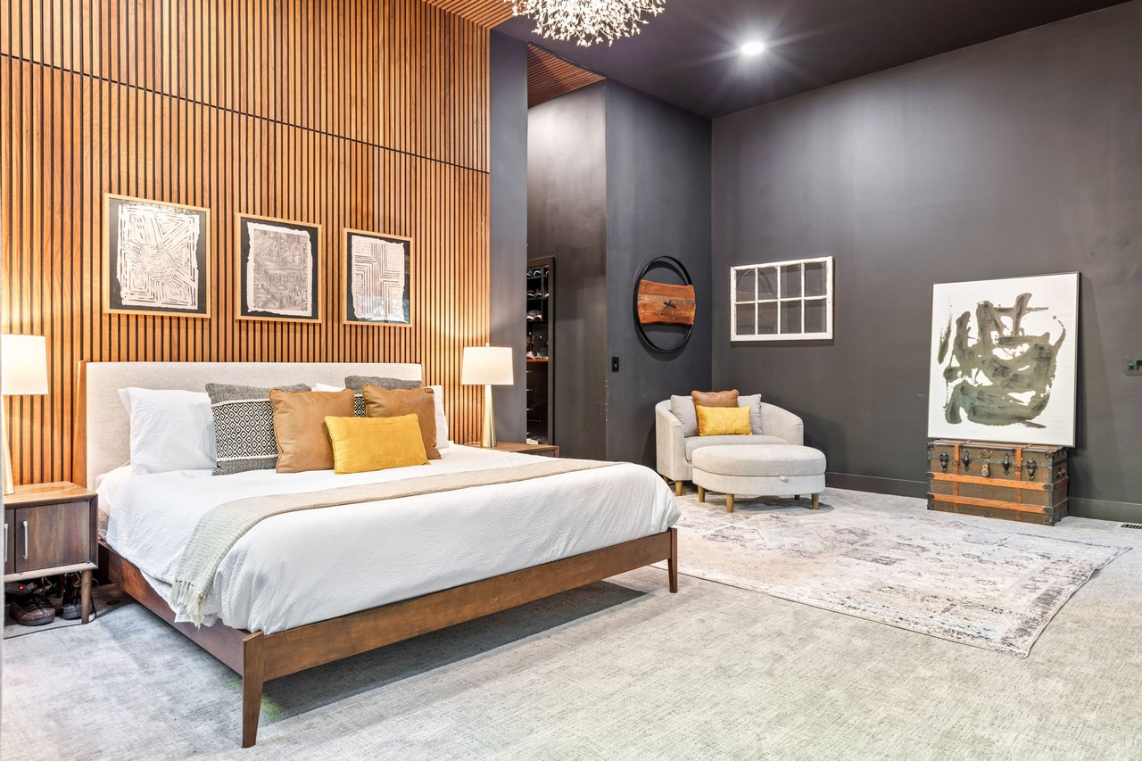 3732 Runnymede Drive